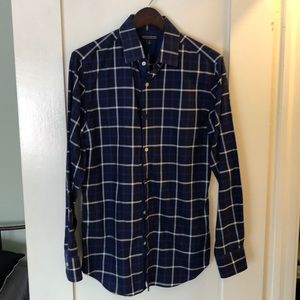 Banana Republic M Non Iron Tailored Slim Fit Shirt